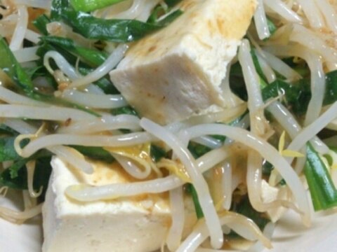 ニラ・もやし・豆腐の中華サラダ